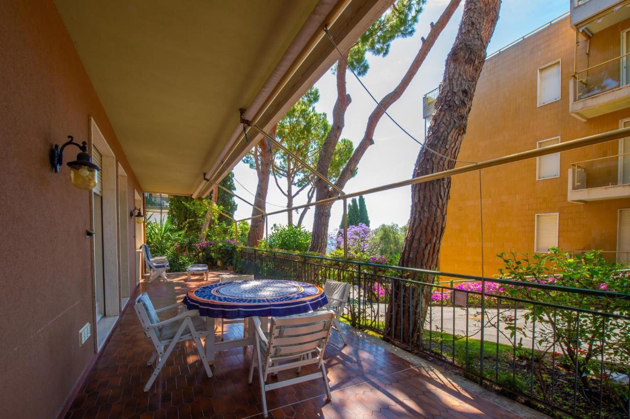 Elegante Appartamento Di 200 Mq Con Vista A Sanremo Exterior foto